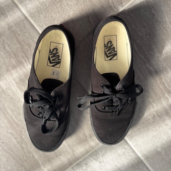 Vans Authentic Shoe - Picture 3 of 4